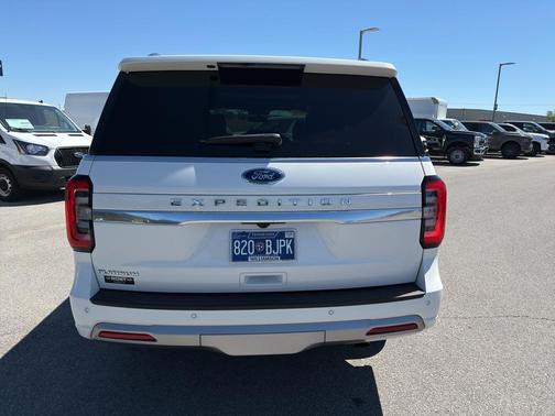 Star White 2023 Ford Expedition Platinum