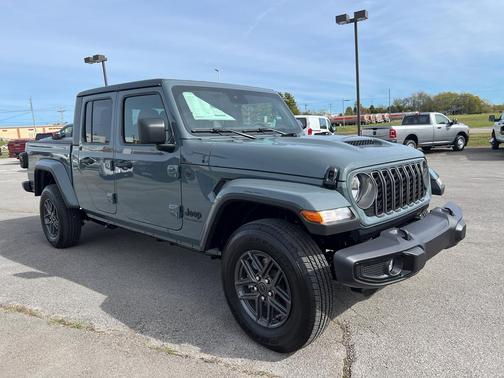 2025 Jeep Gladiator Sport