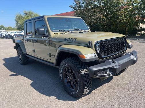 2025 Jeep Gladiator Sport