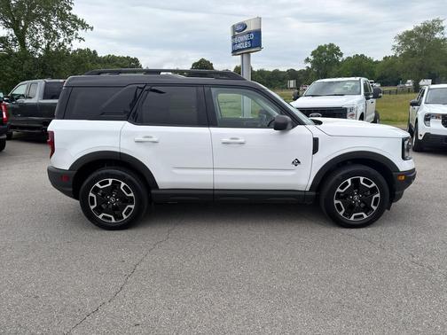 Oxford White 2022 Ford Bronco Sport Outer Banks