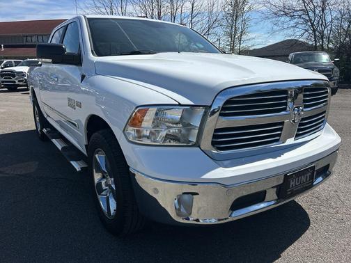 Bright White Clearcoat 2015 RAM 1500 Big Horn