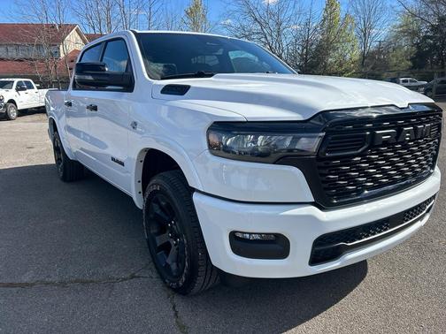 Bright White Clearcoat 2026 RAM 1500 Big Horn