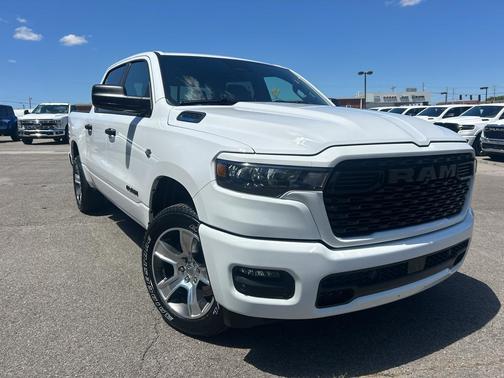 Bright White Clearcoat 2026 RAM 1500 Express