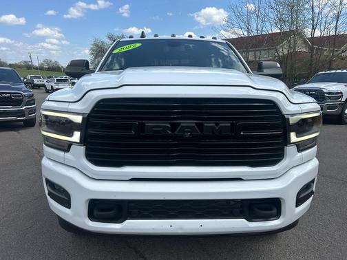 Bright White Clearcoat 2022 RAM 2500 Laramie
