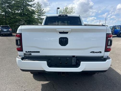 Bright White Clearcoat 2022 RAM 2500 Laramie