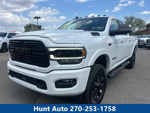 Bright White Clearcoat 2022 RAM 2500 Laramie