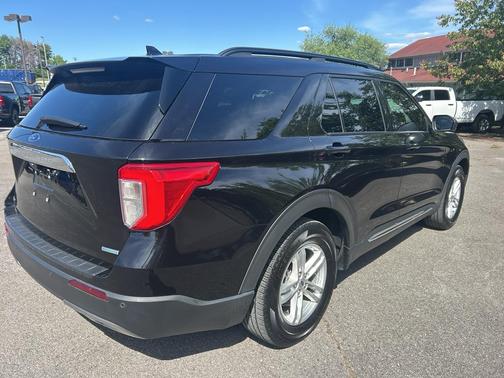 Agate Black Metallic 2020 Ford Explorer XLT