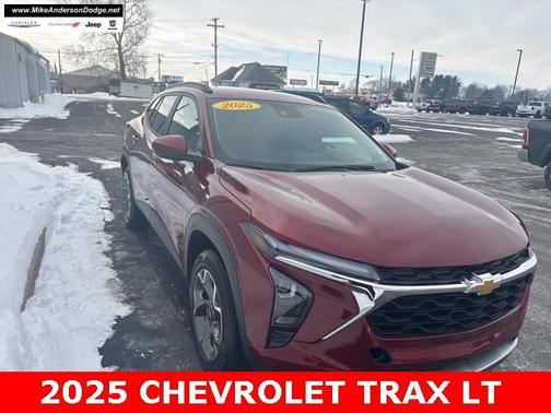 2025 Chevrolet Trax LT