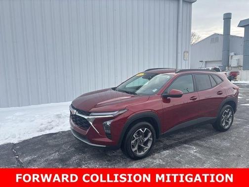 2025 Chevrolet Trax LT