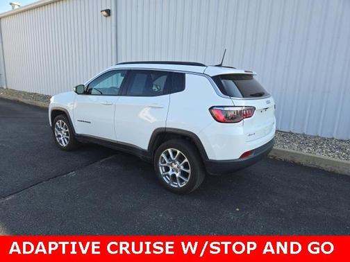 2022 Jeep Compass Latitude Lux