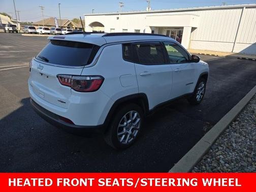 2022 Jeep Compass Latitude Lux