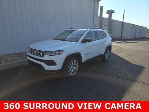 2022 Jeep Compass Latitude Lux