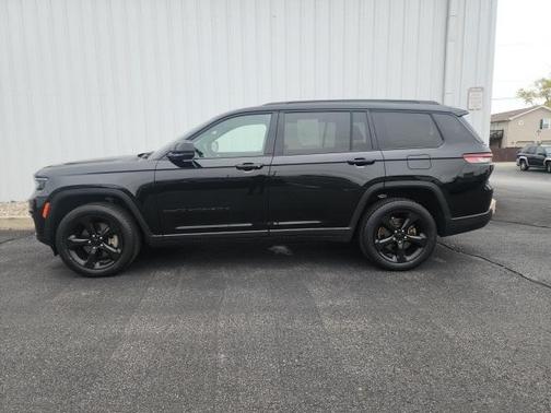 2021 Jeep Grand Cherokee L Laredo