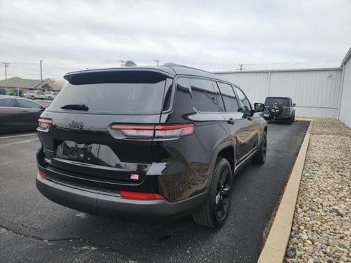 2021 Jeep Grand Cherokee L Laredo
