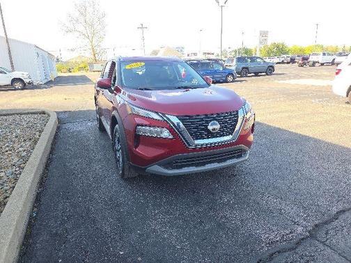 Scarlet Ember 2023 Nissan Rogue SV
