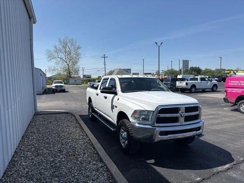 Bright White Clearcoat 2016 RAM 2500 Tradesman