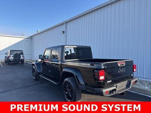 2022 Jeep Gladiator Sport