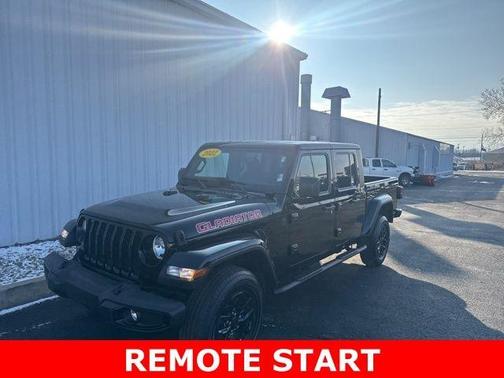 2022 Jeep Gladiator Sport