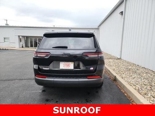 2023 Jeep Grand Cherokee L Laredo