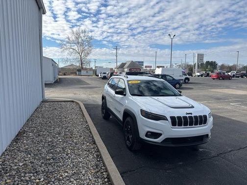 2022 Jeep Cherokee X