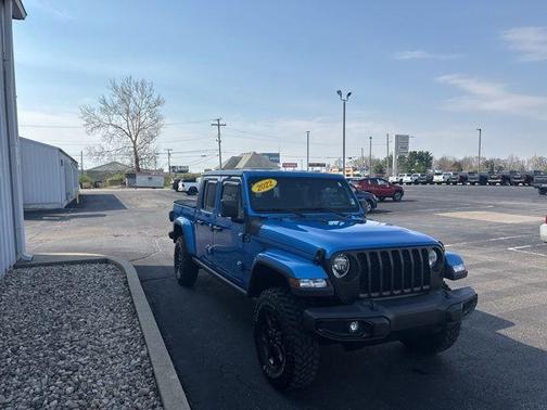 Hydro Blue Pearlcoat 2022 Jeep Gladiator Sport