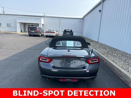 2019 FIAT 124 Spider Lusso