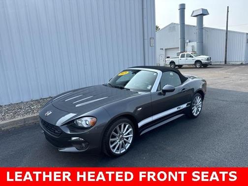 2019 FIAT 124 Spider Lusso