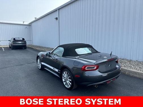 2019 FIAT 124 Spider Lusso