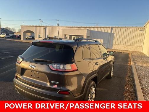 2022 Jeep Cherokee Latitude Lux
