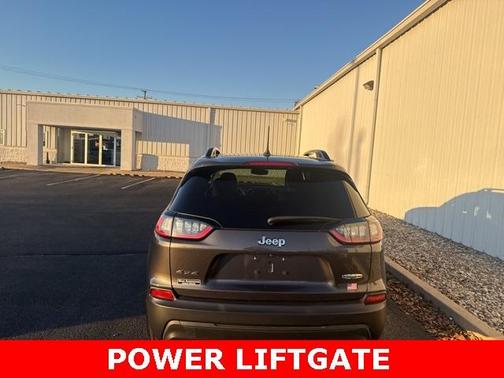 2022 Jeep Cherokee Latitude Lux