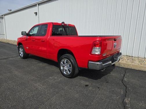 Flame Red Clearcoat 2022 RAM 1500 Big Horn