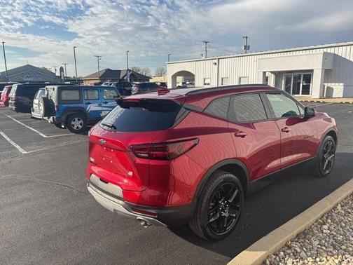 2025 Chevrolet Blazer LT
