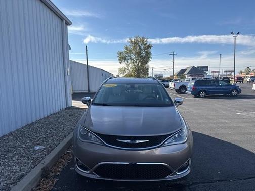2017 Chrysler Pacifica Limited