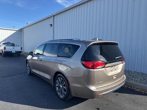 2017 Chrysler Pacifica Limited