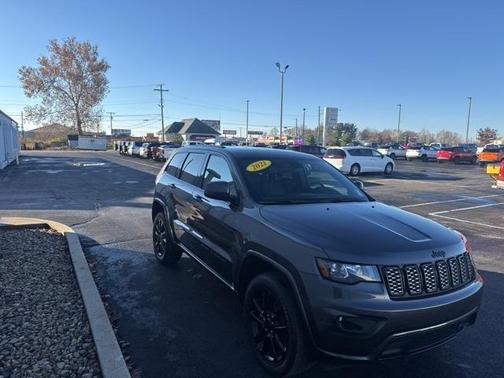 2021 Jeep Grand Cherokee Laredo X