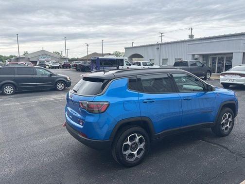 Laser Blue 2022 Jeep Compass Trailhawk