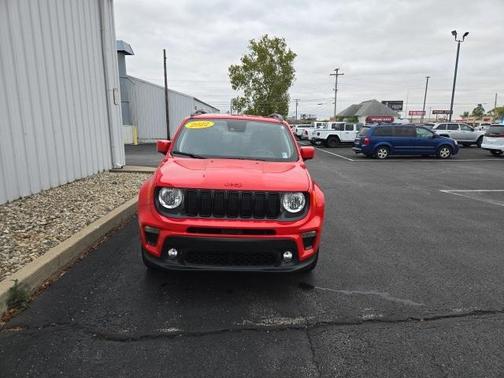 2022 Jeep Renegade Altitude