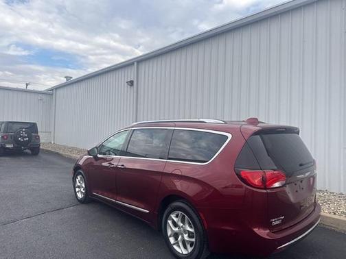 2019 Chrysler Pacifica Touring-L Plus