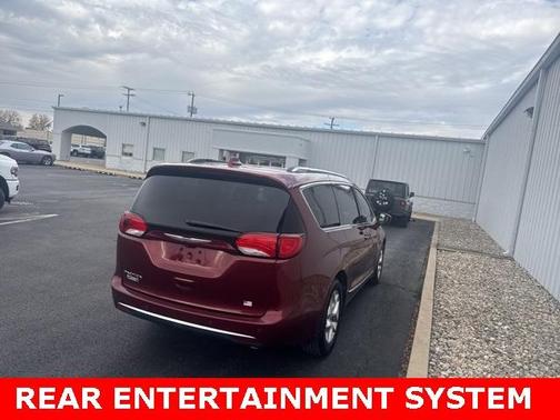 2019 Chrysler Pacifica Touring-L Plus