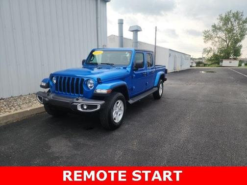2022 Jeep Gladiator Sport