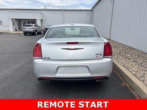 2023 Chrysler 300 S