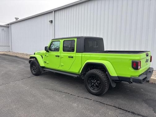 2021 Jeep Gladiator Sport