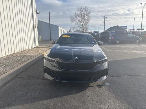 2024 BMW 530 i xDrive