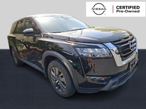 2024 Nissan Pathfinder S
