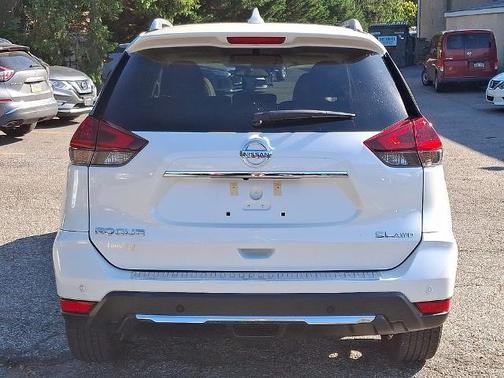 2020 Nissan Rogue SL