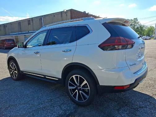2020 Nissan Rogue SL