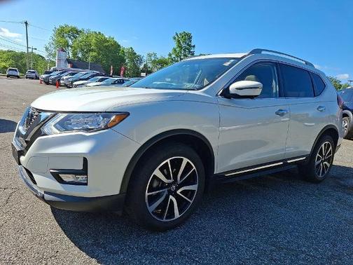 2020 Nissan Rogue SL
