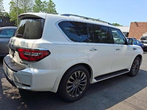 2024 Nissan Armada Platinum