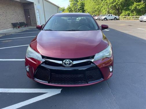 Burgundy 2016 Toyota Camry SE