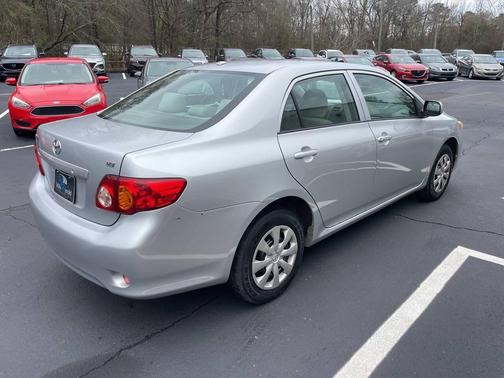 2009 Toyota Corolla LE